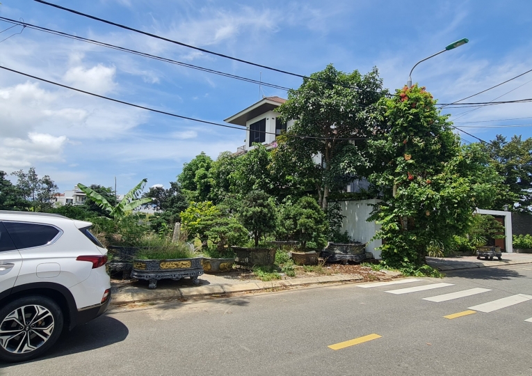 Bán đất biệt thự đường Lê Quang Hòa, đảo 1 Hòa Xuân, view Euro Villa 2, Asia Park