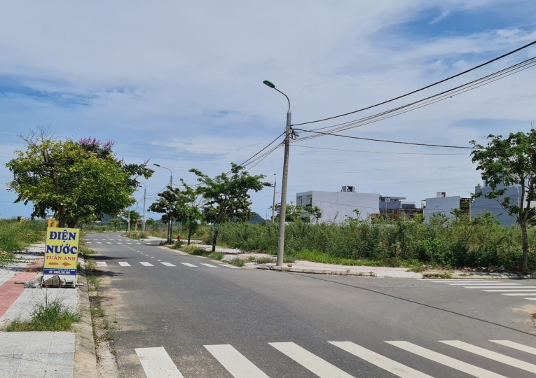 Biệt thự đảo Vip đường Nguyễn Đình Thi view sông