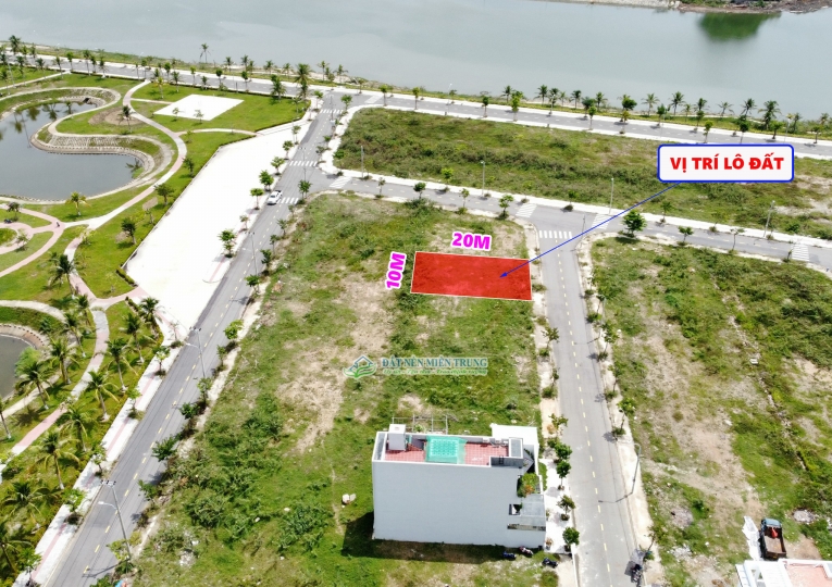 Cặp B2.132 hướng đông nam sát góc bờ sông. Siêu đẹp!