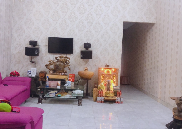 Nhà cấp 4 MT đường Trần Xuân Soạn, Khuê Trung